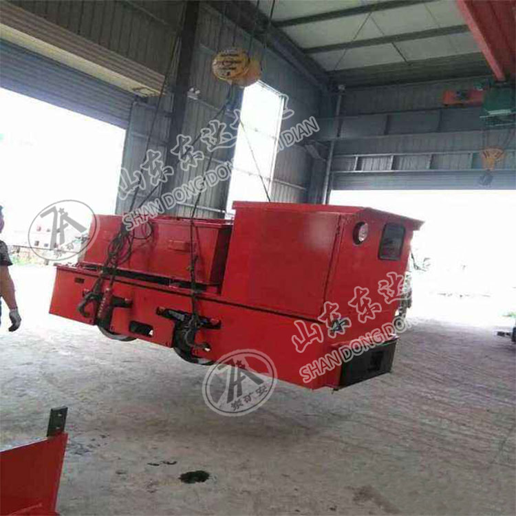 1.5T架线式电机车