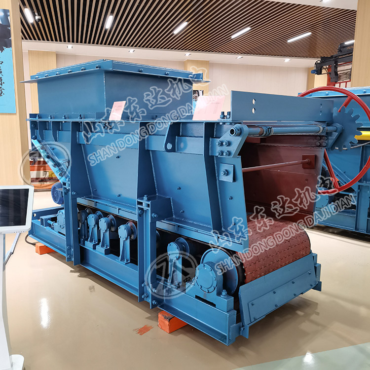 GLD2200/7.5/B甲带式给煤机