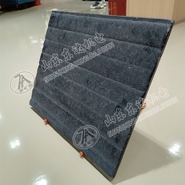 14MM复合耐磨钢板